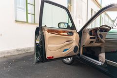 Fahrzeugabbildung Jaguar Daimler 4.0 Super V8 *LWB / Sherwood / MwSt.*