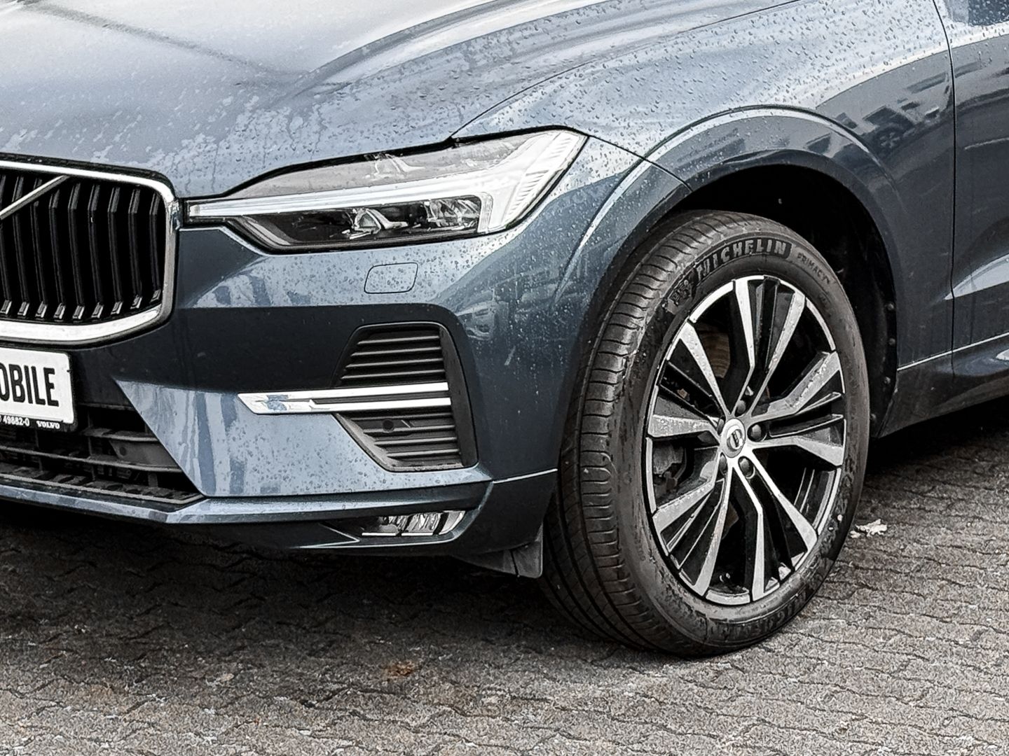 Volvo XC60 B4 B Core 2WD Soundsystem LED Kurvenlicht A imagem 3