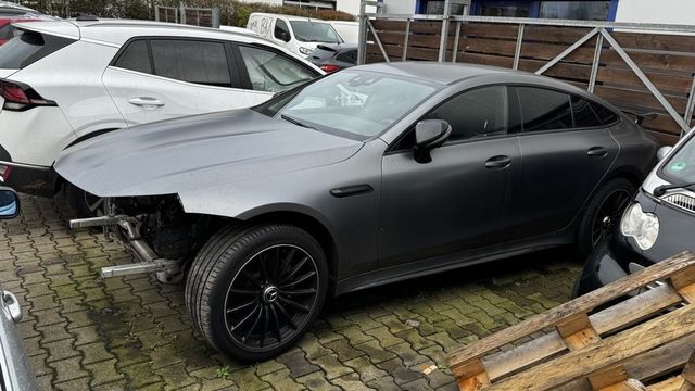 Mercedes-Benz AMG GT43 **DIEBSTAHLSCHADEN**