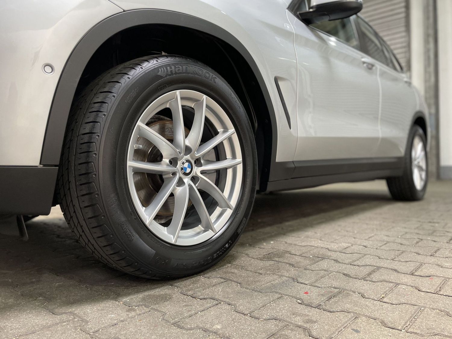 Fahrzeugabbildung BMW X3 xDrive 20 i Advantage #LED#Pano#Kamera#Tempo