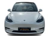 Tesla Model Y Basis RWD White/White *1.HD* - Tesla Model Y in Düsseldorf