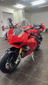 Ducati Panigale V4S - Angebote