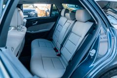 MERCEDES-BENZ E350  T CDI 4Matic/ AIRMATIC/ AHK/ MASSAGE