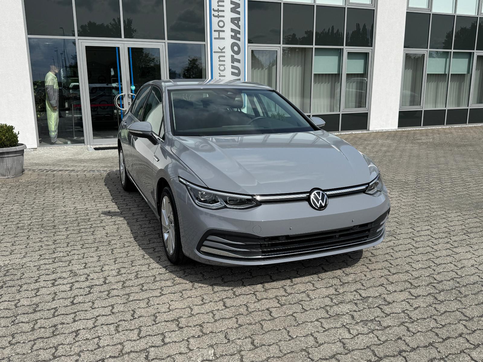 Volkswagen Golf VIII Lim. Style ++STANDHEIZUNG++