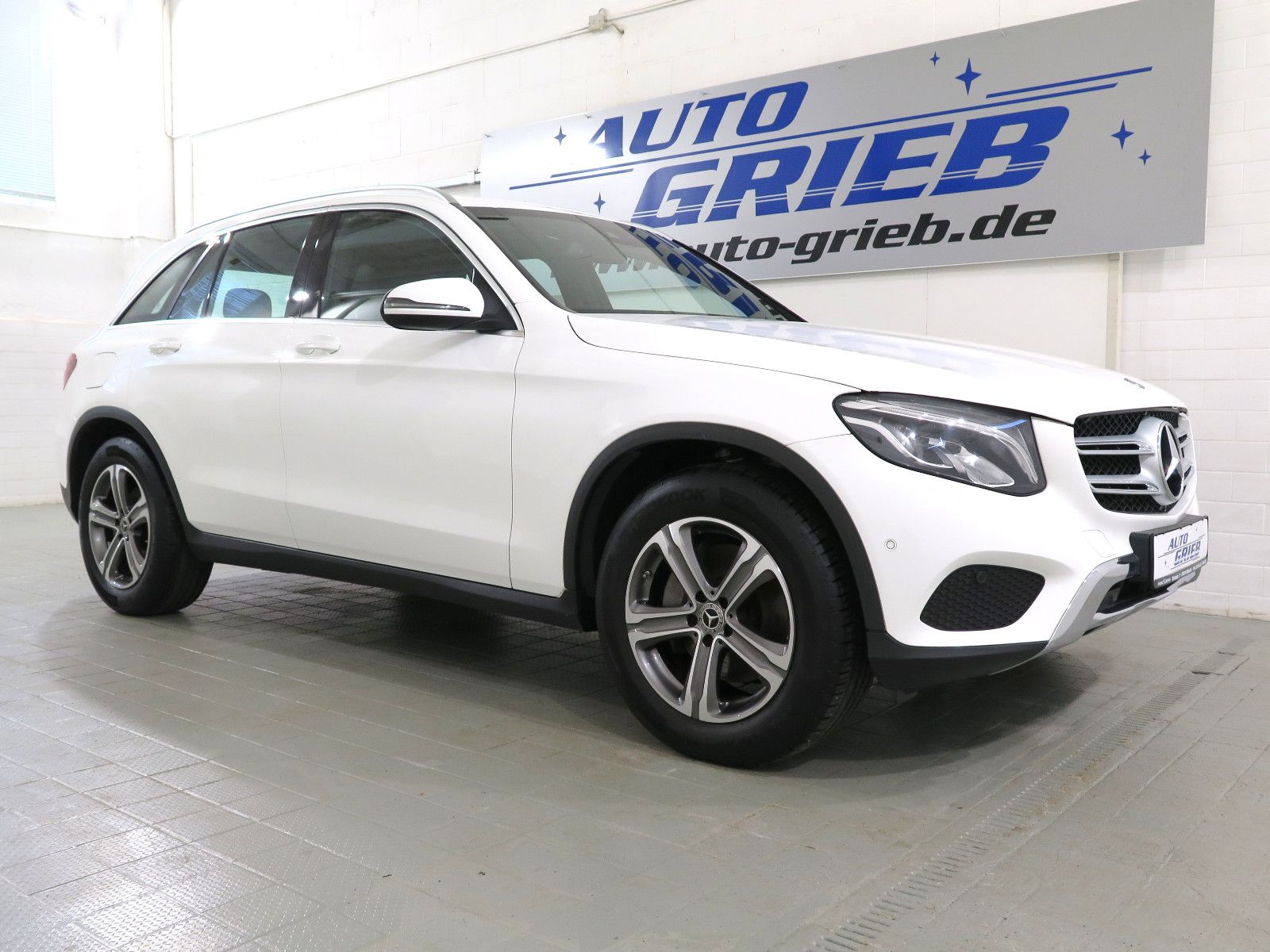 MERCEDES-BENZ GLC 250 d 4Matic, Luftf, AHK, LED, Leder, Navi