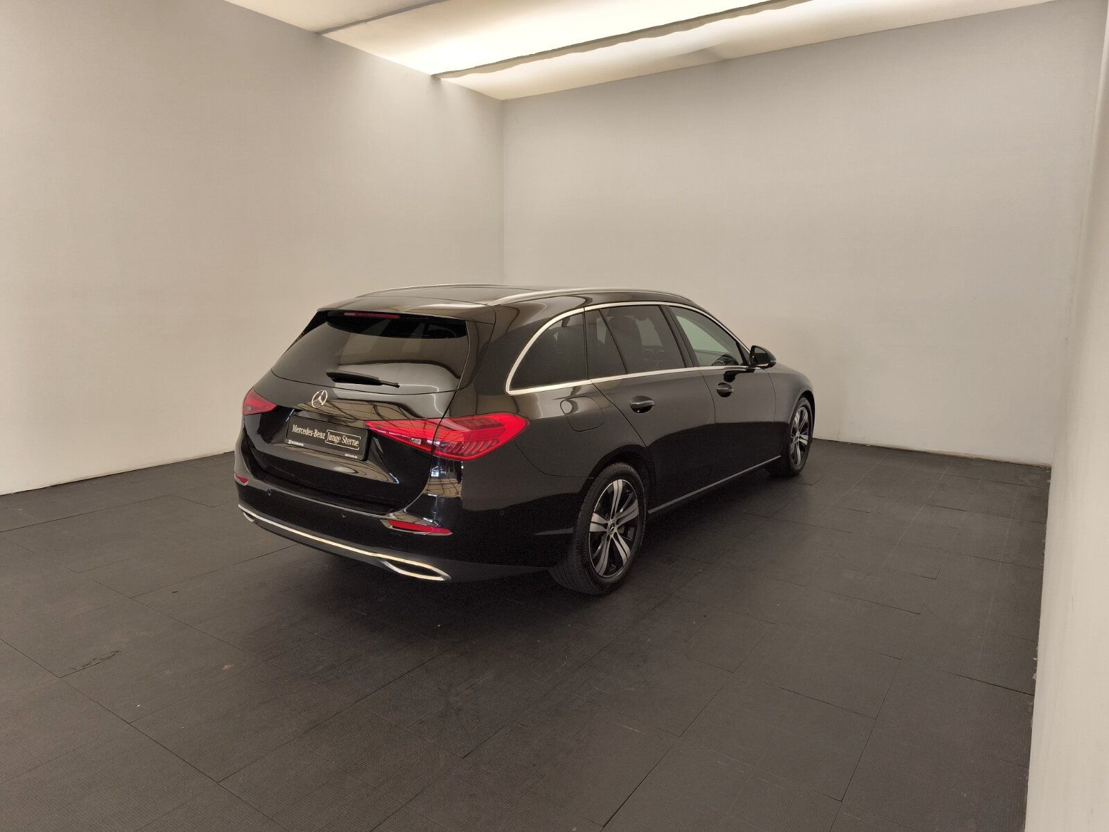 Mercedes-Benz C 220d T Avantgarde RüCam LED RüCam WinterP DAB foto 5