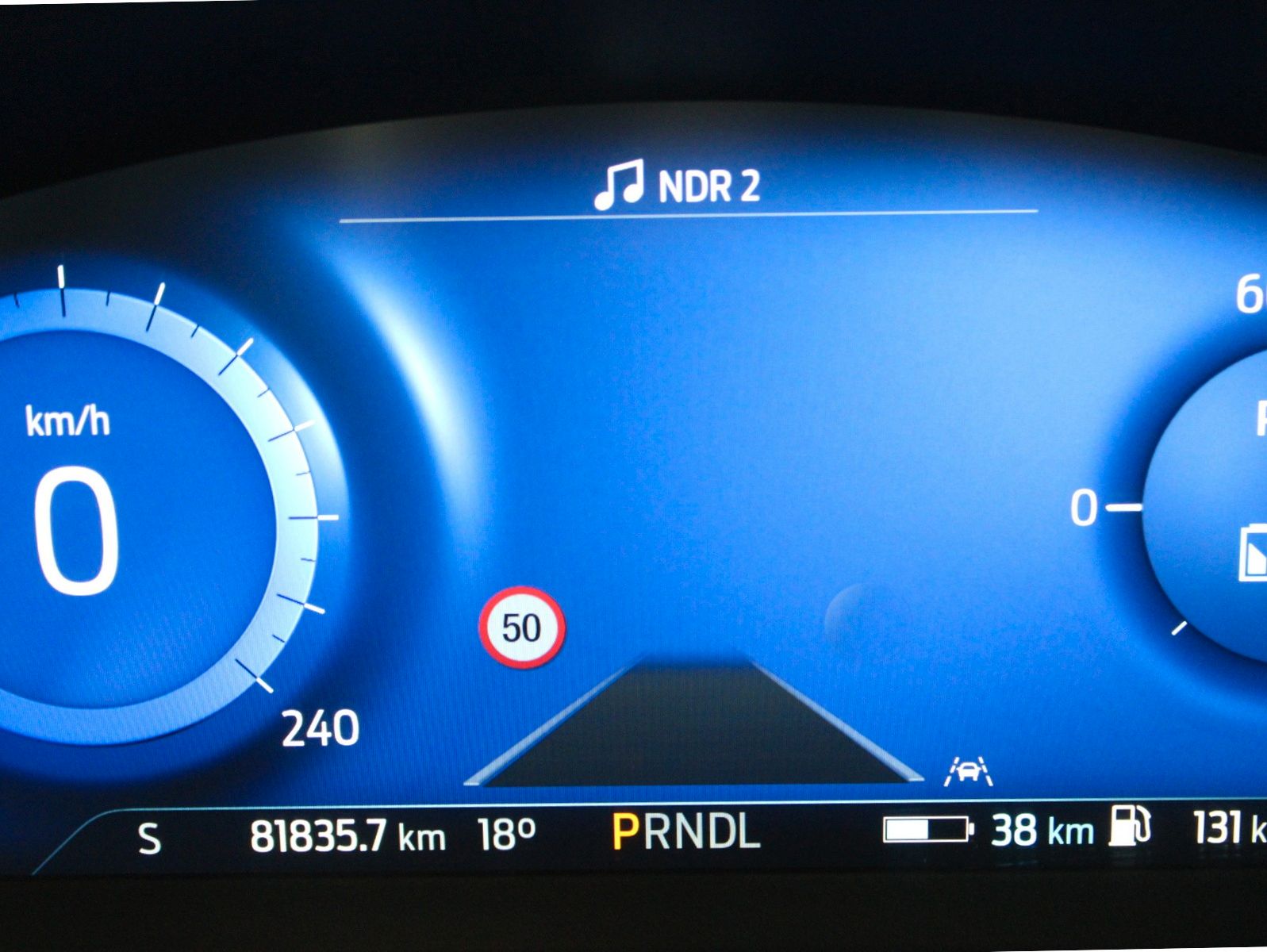 Fahrzeugabbildung Ford Kuga 2.5 PHEV ST-Line X Aut. AHK PANO ACC uvm.