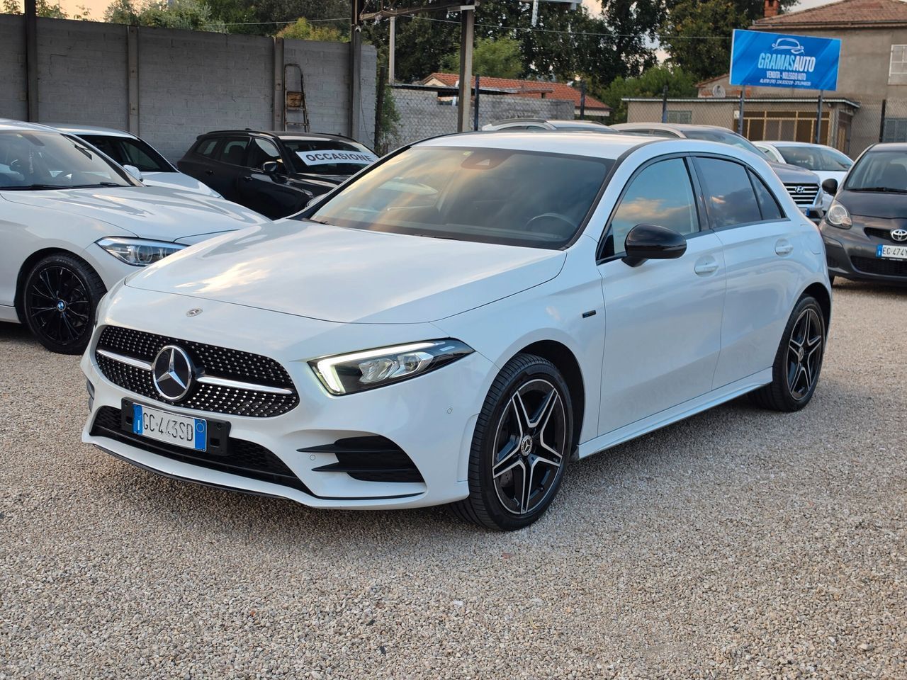 Mercedes-Benz Mercedes-benz A 250 e Automatic EQ-Power Premium