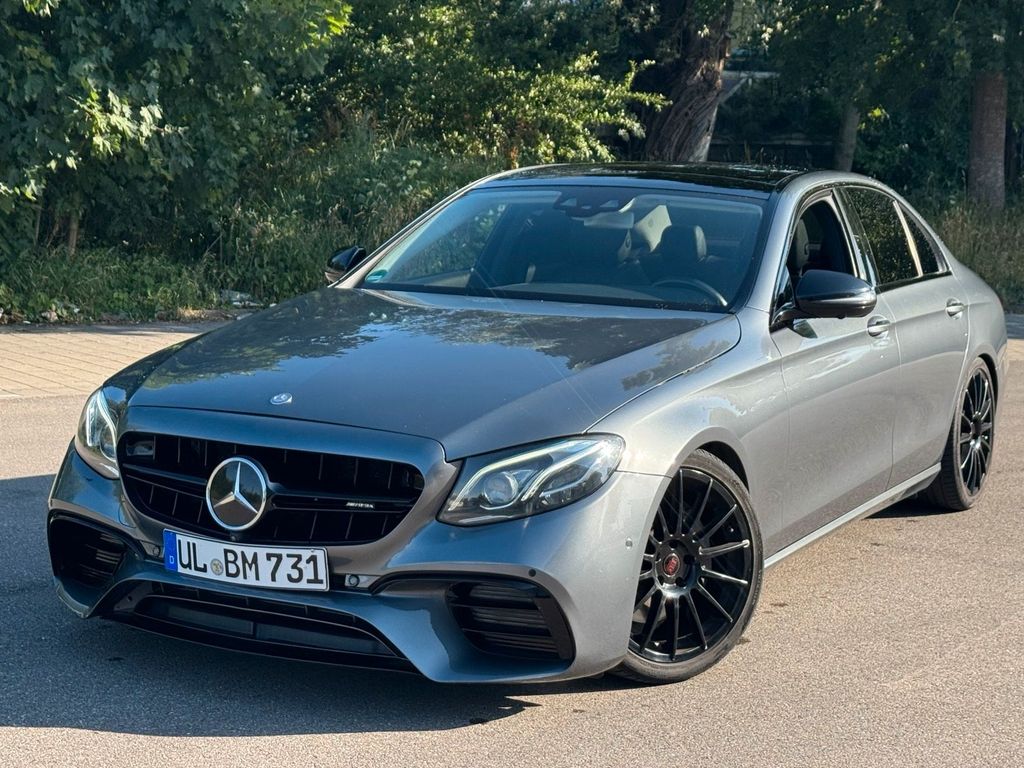Image of Mercedes-Benz E 350