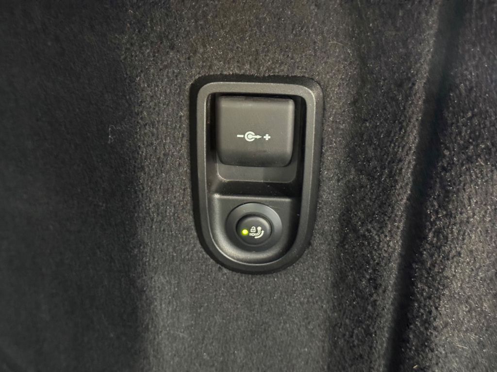 BMW 530 d M Sport /Headup/Shadowline/AHK BMW 530 d M Sport /Headup/Shadowline/AHK