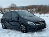 Mercedes-Benz TÜV neu /AMG Night paket - Mercedes-Benz B-Klasse: Limousine