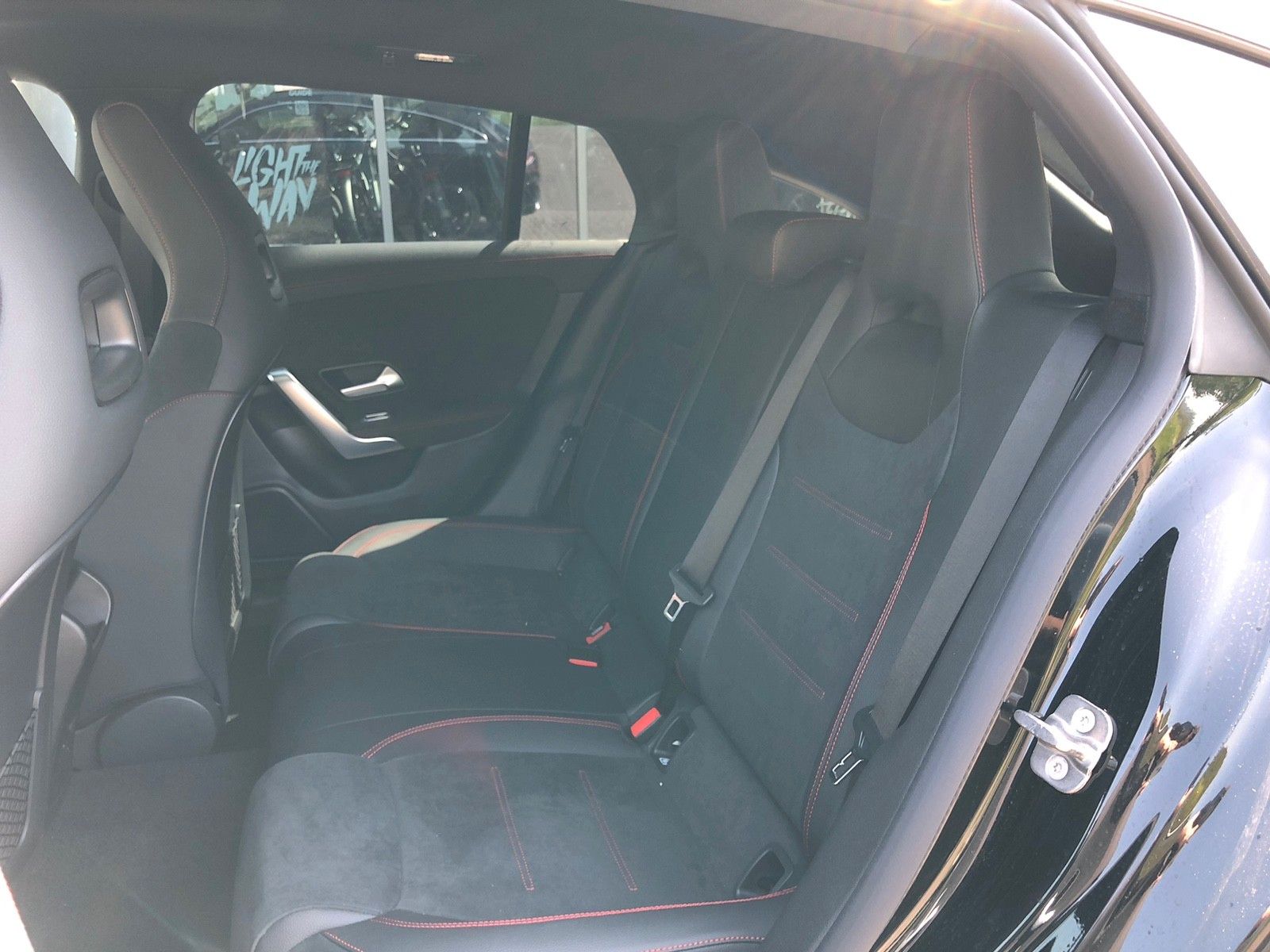 Fahrzeugabbildung Mercedes-Benz CLA 200 SB MBUX HIGH END+KAMERA+LED+PANO+DAB+++