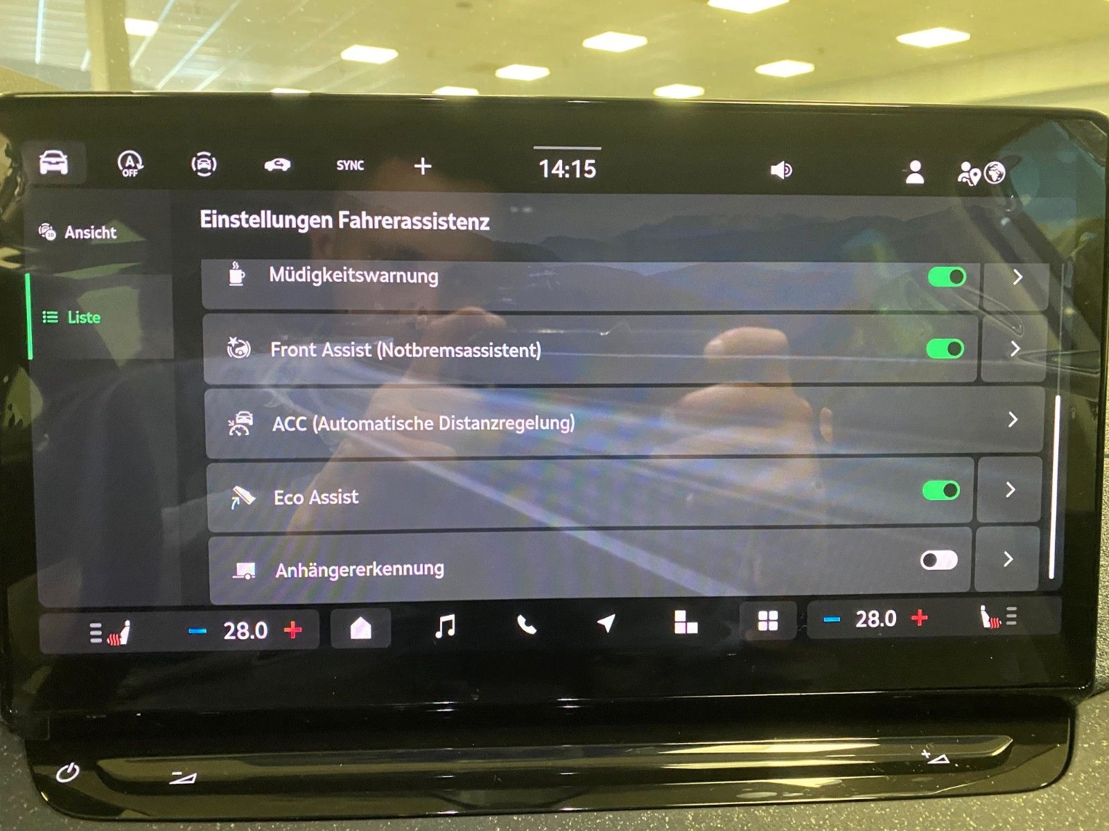 Fahrzeugabbildung SKODA Octavia 1.5 TSI MHEV DSG Selection+NAVI+AHK+ACC+