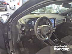 Foto Nummer 9: VOLVO XC 40