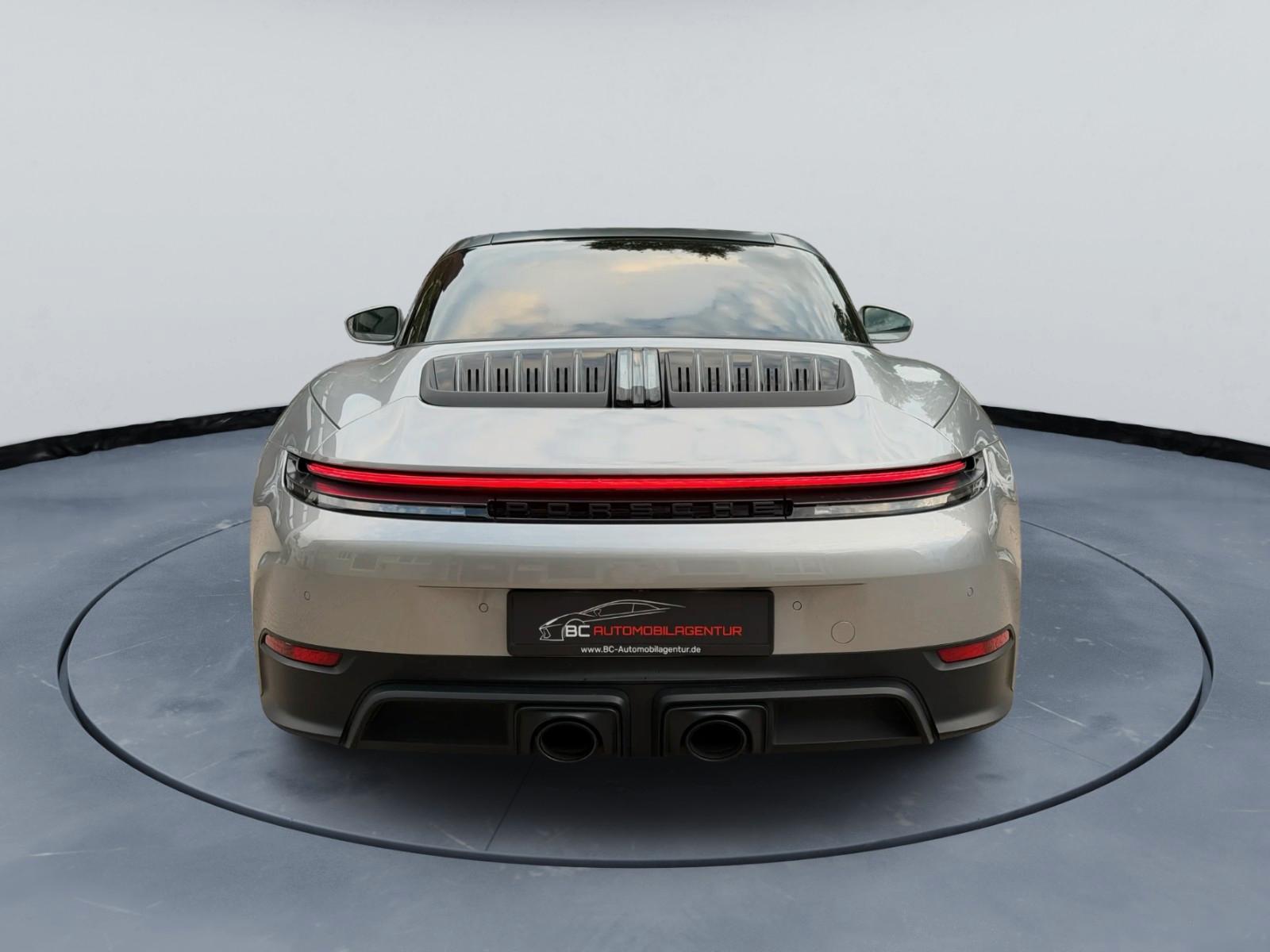 Porsche .2 911 Targa 4 GTS T-Hybrid BURMESTER PCCB LIFT