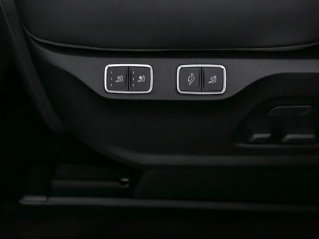 Hyundai Staria Signature 1.6 Hybrid 2WD Autobahnassi.