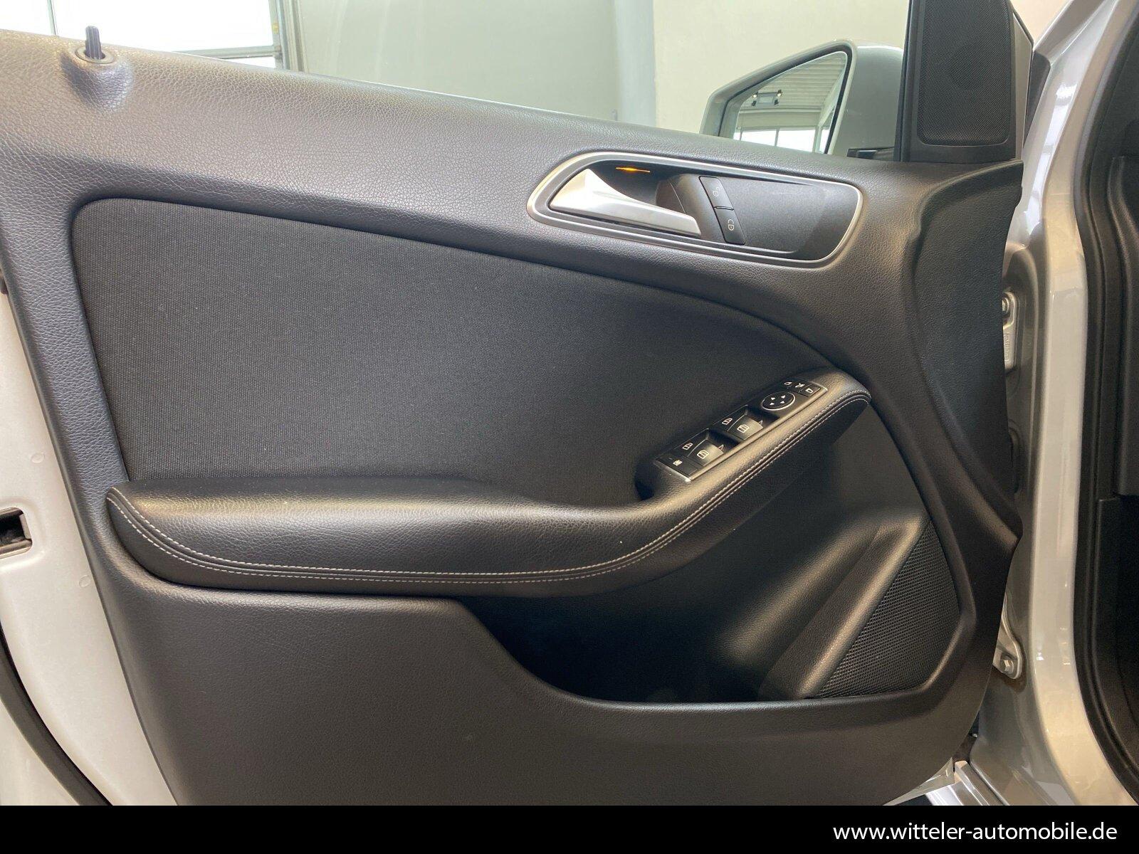 Mercedes-Benz B 180 Style Kamera/LED/SHZ/AHK/Tempomat/Sitzkomf