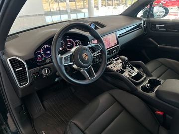 Porsche Cayenne - 5