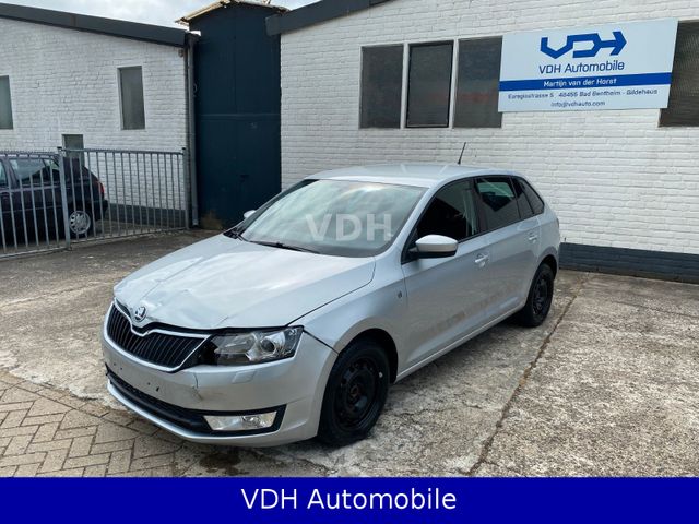 Skoda Rapid Spaceback 1.6 TDI Drive Xenon Navi AHK