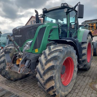 Fendt 828 VARIO