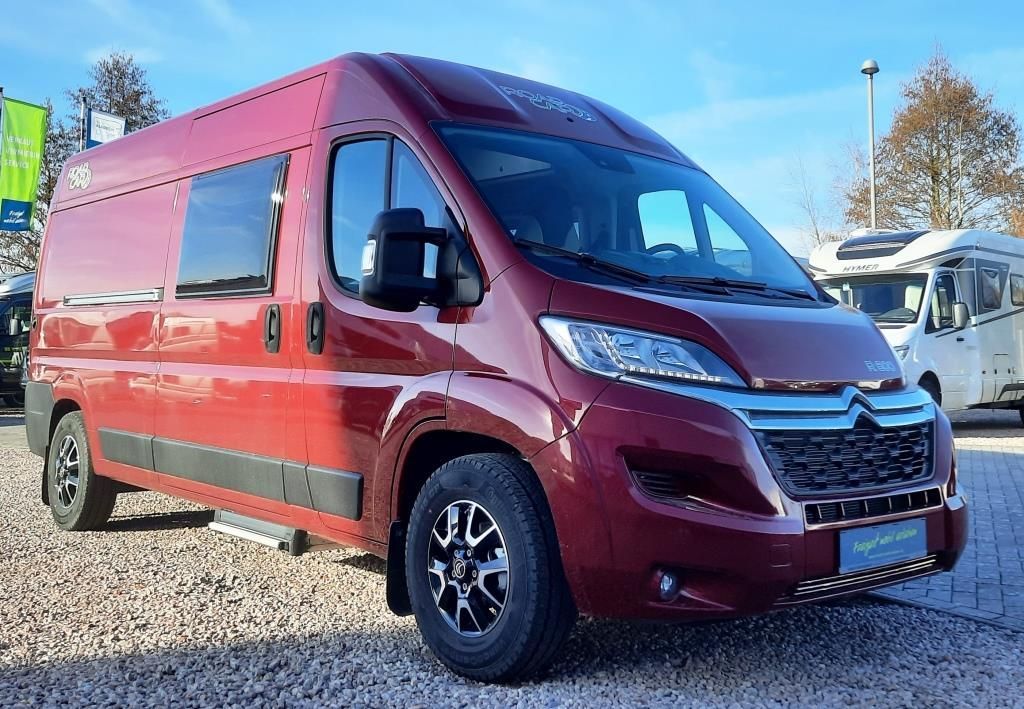 Fahrzeugabbildung Roadcar R 600 Tageszulassung 8.746 € sparen
