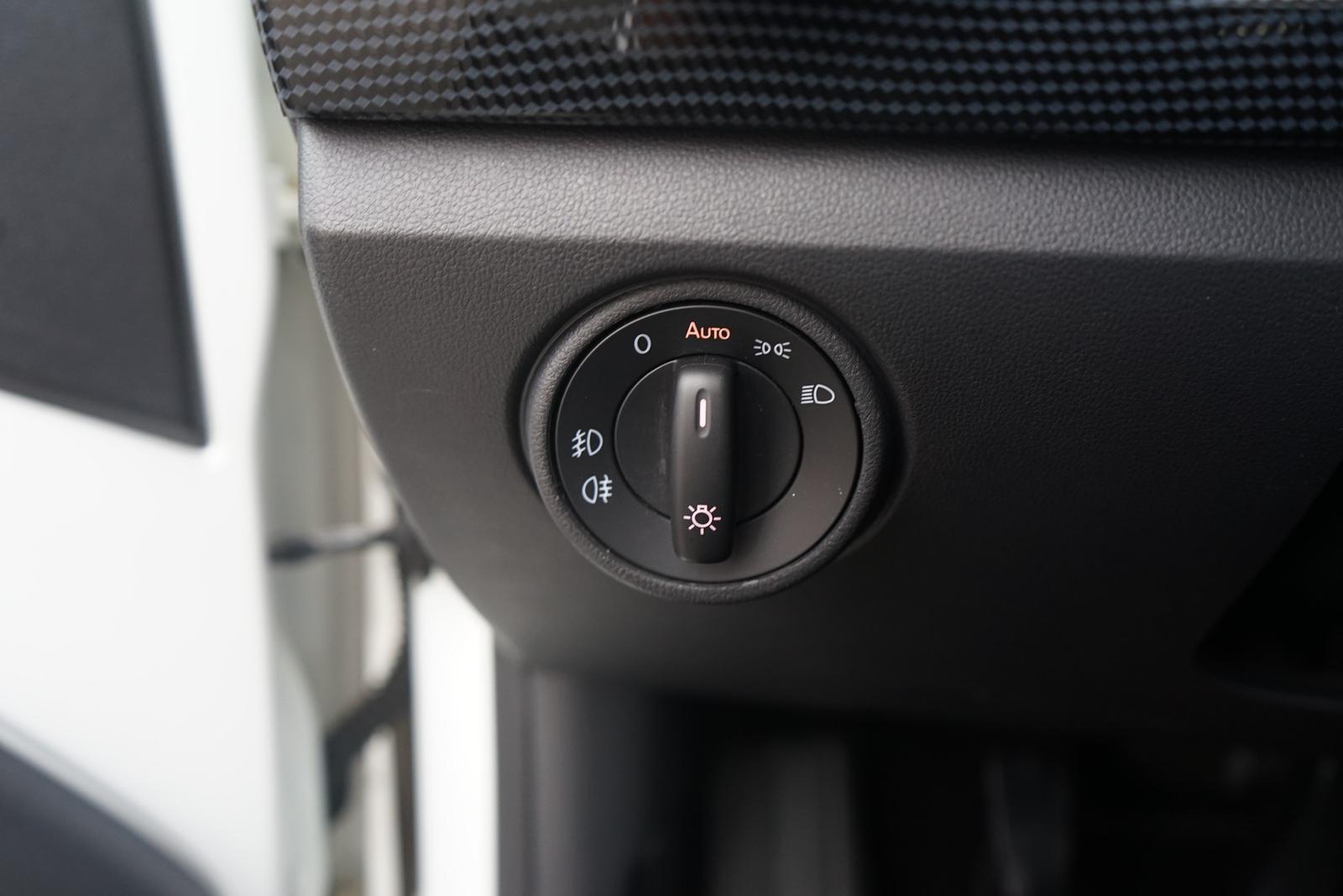 Volkswagen Up 1.0 MPI Kamera Sitzheizung Tempomat DAB, миниатюра 14