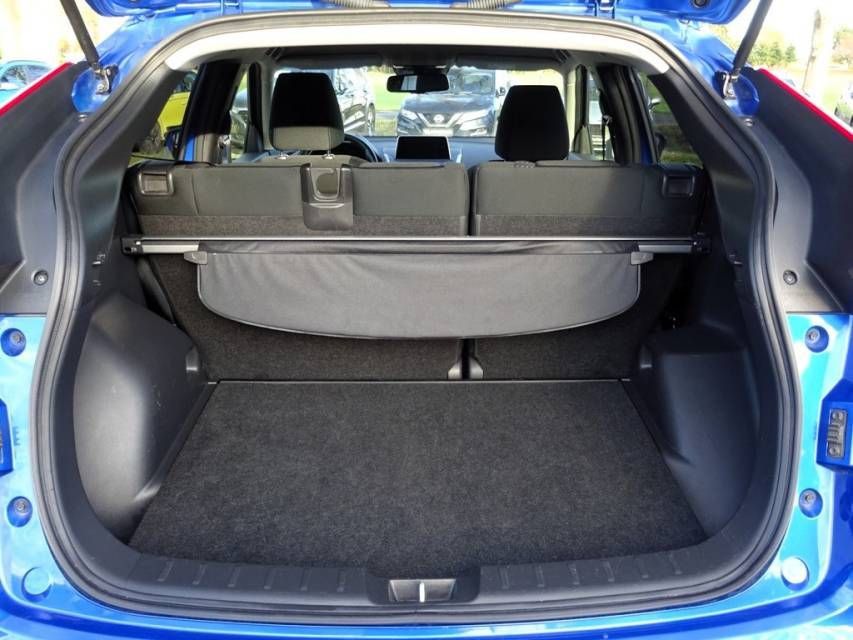 Fahrzeugabbildung Mitsubishi Eclipse Cross 1.5 T-MIVEC Spirit  AHK