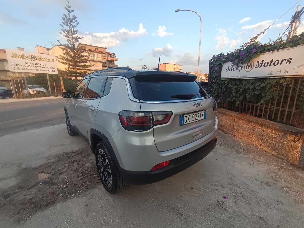 Jeep Compass 1.6 Multijet II 2WD Limited imagem 3