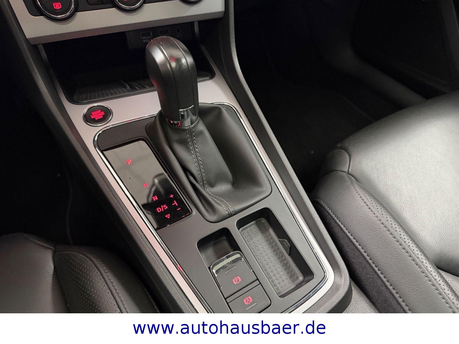 Seat Leon ST Xcellence PANO*VOLL LED SCHEINWERFER