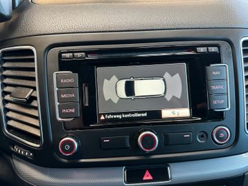 Volkswagen Sharan*7-Sitzer*3-ZONEN*SZHZ*NAVI*TEMPO*AHK*PDC