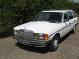 Mercedes-Benz 300 TD  H-Zulassung - Mercedes-Benz 300: 300td
