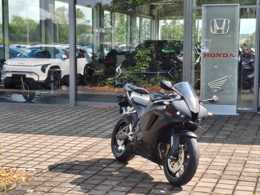 Honda CBR 600 RR Modell 2025 mit 6 Jahre Garantie ###