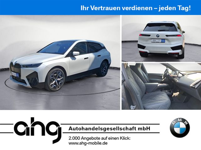 BMW iX xDrive50 Sportpaket Integal-Aktivlenk. AHK