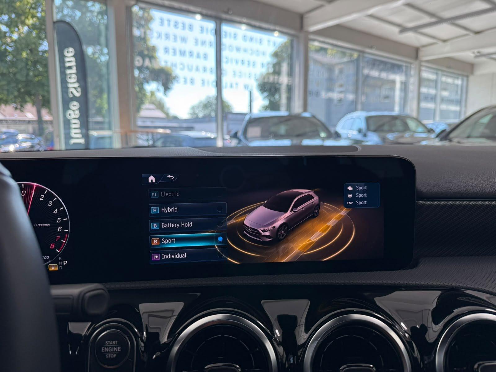 Mercedes-Benz A 250 e PROGRESSIVE ADV+AC11KW+VZ-ASSIST+WINTER