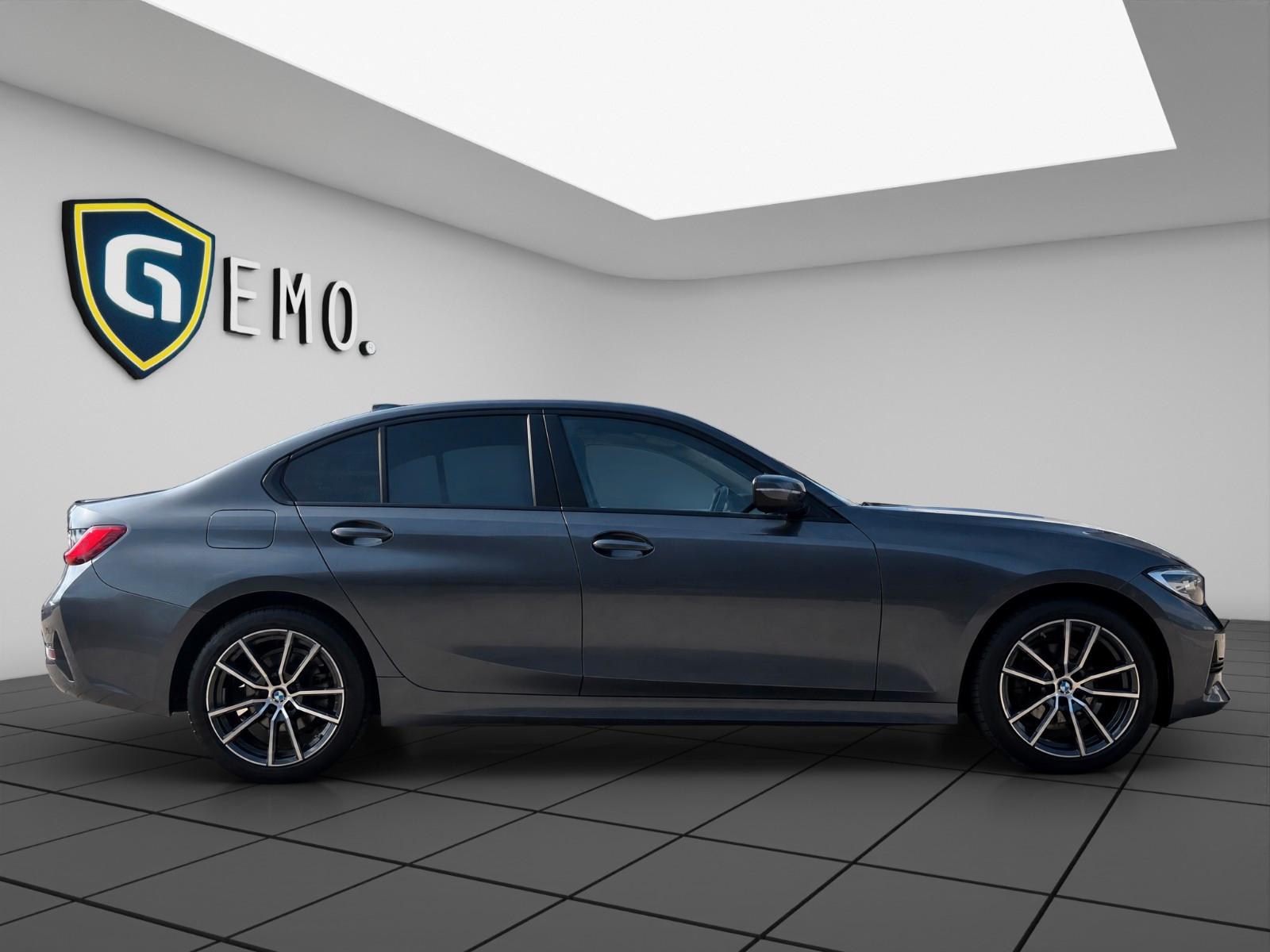 BMW 3 Series d Advantage DAB+ NAVI TEMP CARPLAY SHZ PDC, миниатюра 4