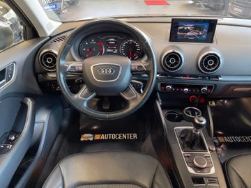 Audi A3 ambiente *BI-XENON*NAVI*TEMPOMAT*SZHZ*KLIMA*