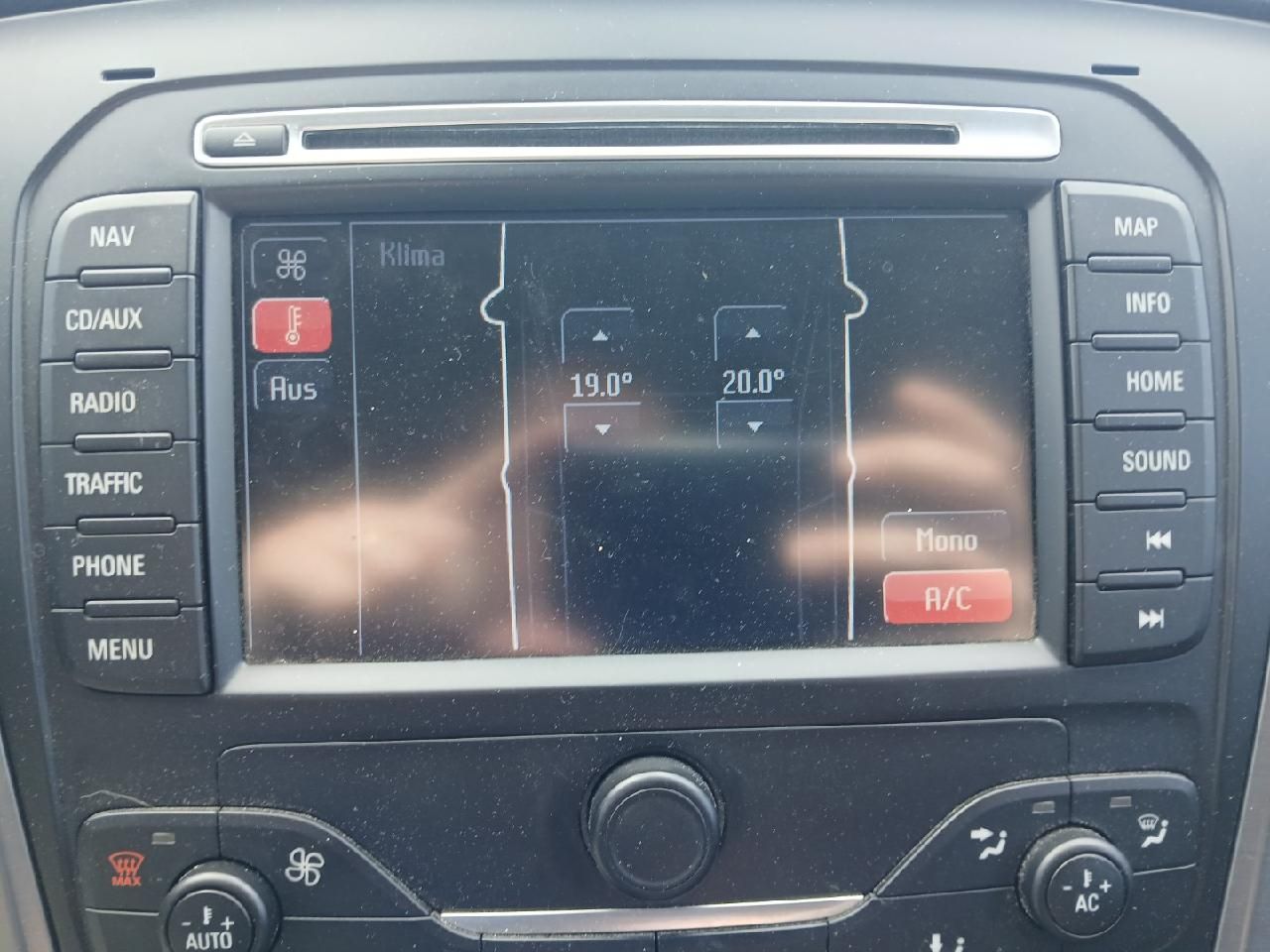 Fahrzeugabbildung Ford Mondeo Turnier Titanium
