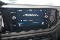 Fahrzeugabbildung Volkswagen Polo VI 1.0 TSI COMFORTLINE NAVI/LED/KAMERA/DAB+