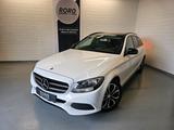 Mercedes-Benz C 200 d T-Modell +  LED/AHK/Pano/Navi/Teilleder - Mercedes-Benz C 200 mit Diesel-Antrieb: Schiebedach, Kombi