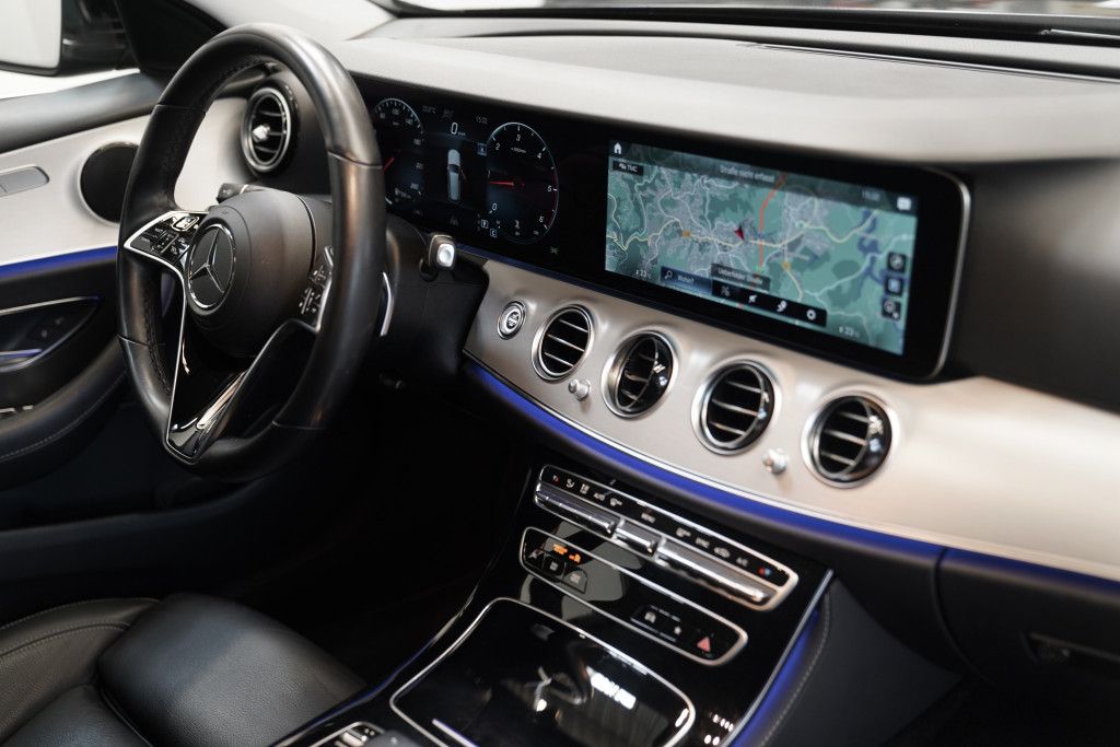 Mercedes Benz E 220