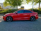 Audi S3 Limo | Tangorot | B&O | Matrix LED | Virtual  - Audi S3 in Karlsruhe
