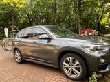 BMW X1 xDrive20i Sport Line Steptronic Sport Line - BMW X1 in Solingen