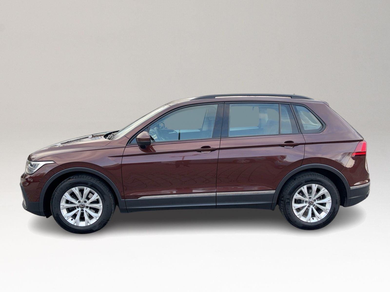 Tiguan 1.5 TSI, ACC, Winterpaket, Dachreling, Cl