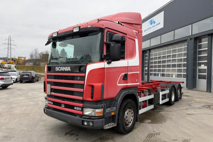 Scania R124 420 6x2 