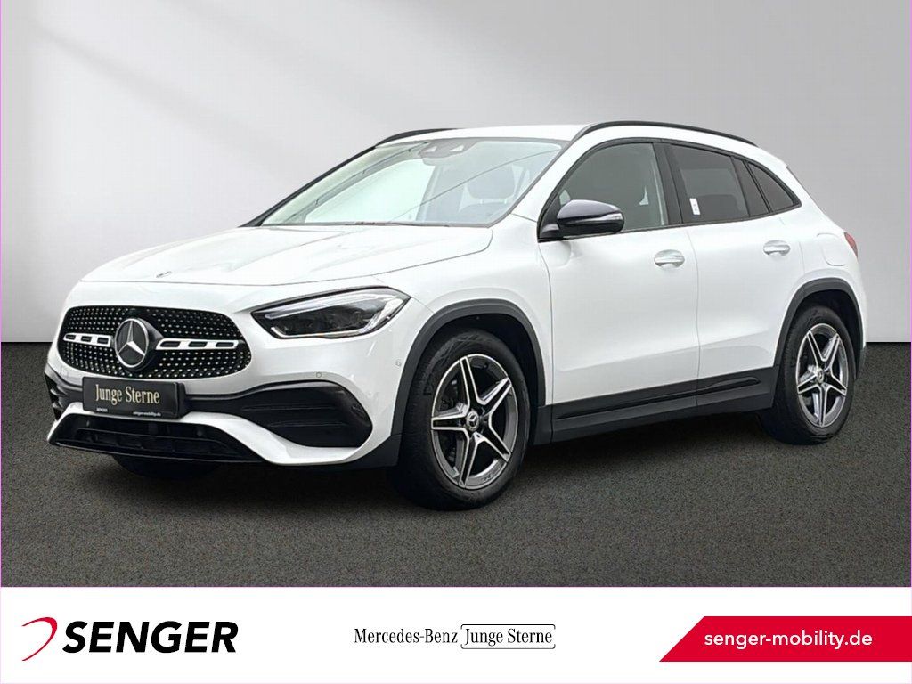 MERCEDES-BENZ GLA 250 4M AMG Night Multibeam Standheizung AHK