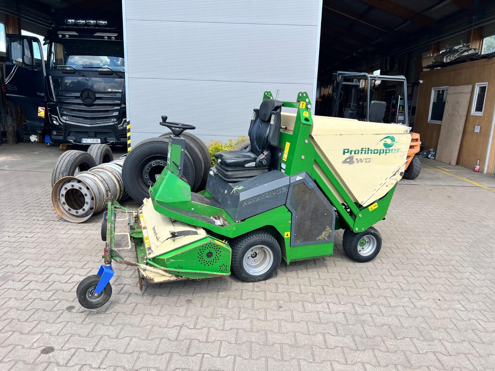 Amazone 4 WD
