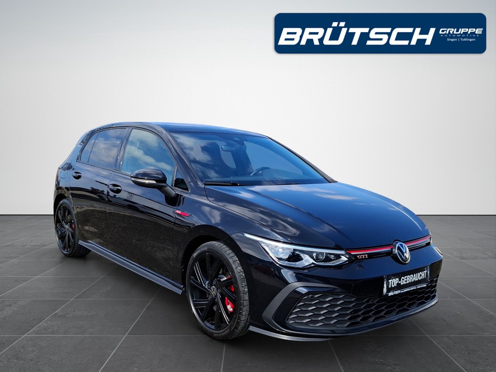 VW Golf VIII 2.0 TSI GTI DSG / NAVI / LED / AHK / A - Image 2