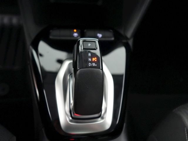 Corsa-e F EDITION 50kWh AT+RÜCKFAHRKAMERA+SITZHE