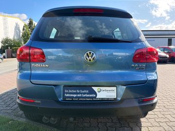 Volkswagen Tiguan - 5