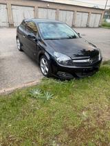 Opel Astra GTC 1.6 OPC Line - Opel Astra aus 2008: Gtc